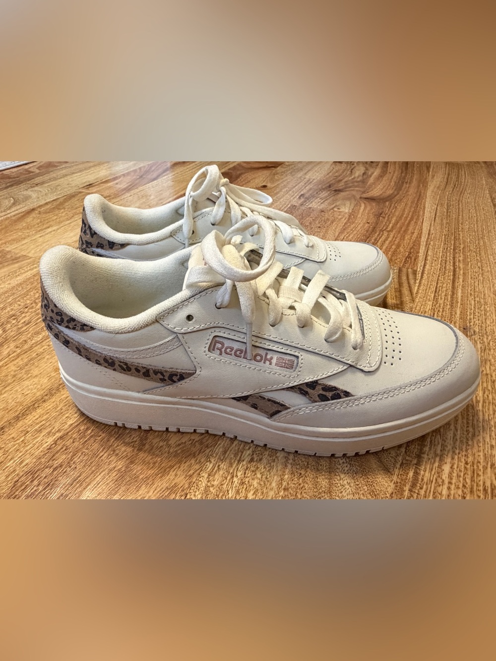 Reebok Women’s Cream/Leopard Accent Low-Top Sneakers - Picture 2 of 6